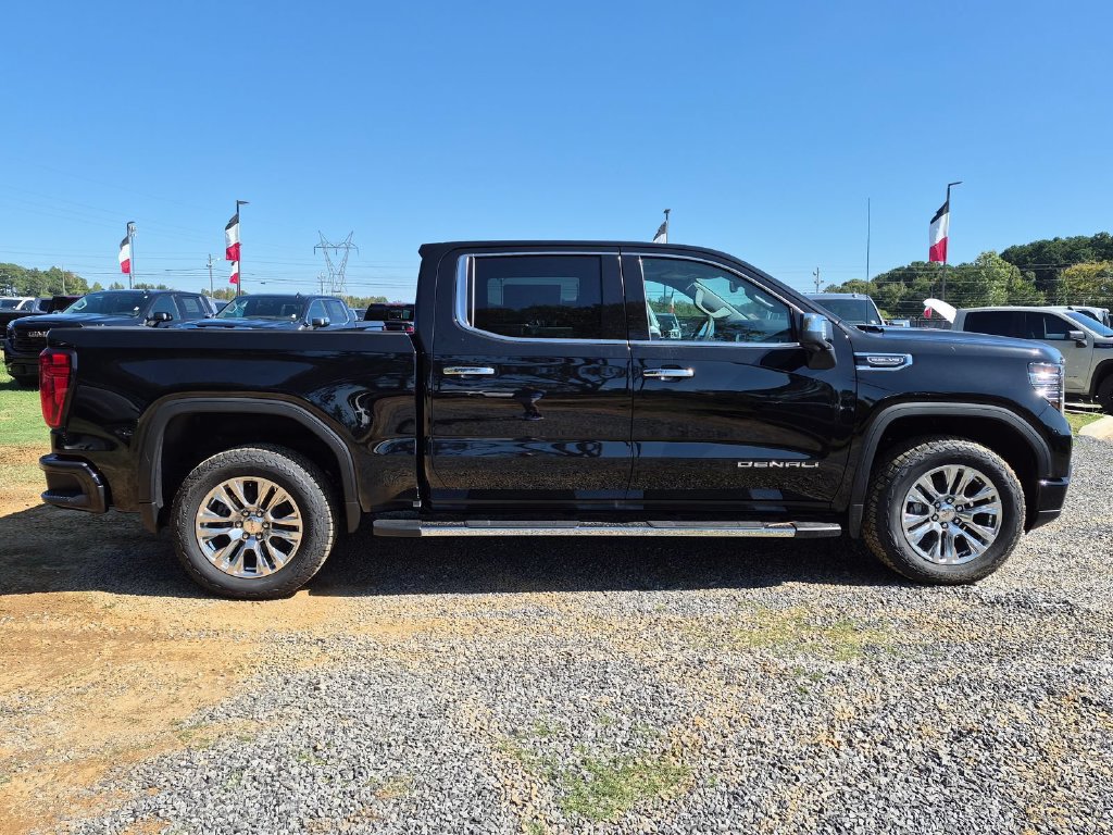 New 2026 GMC Sierra 1500 Denali Truck New 2026 GMC Sierra 1500 Denali Truck — photo 2 of 4