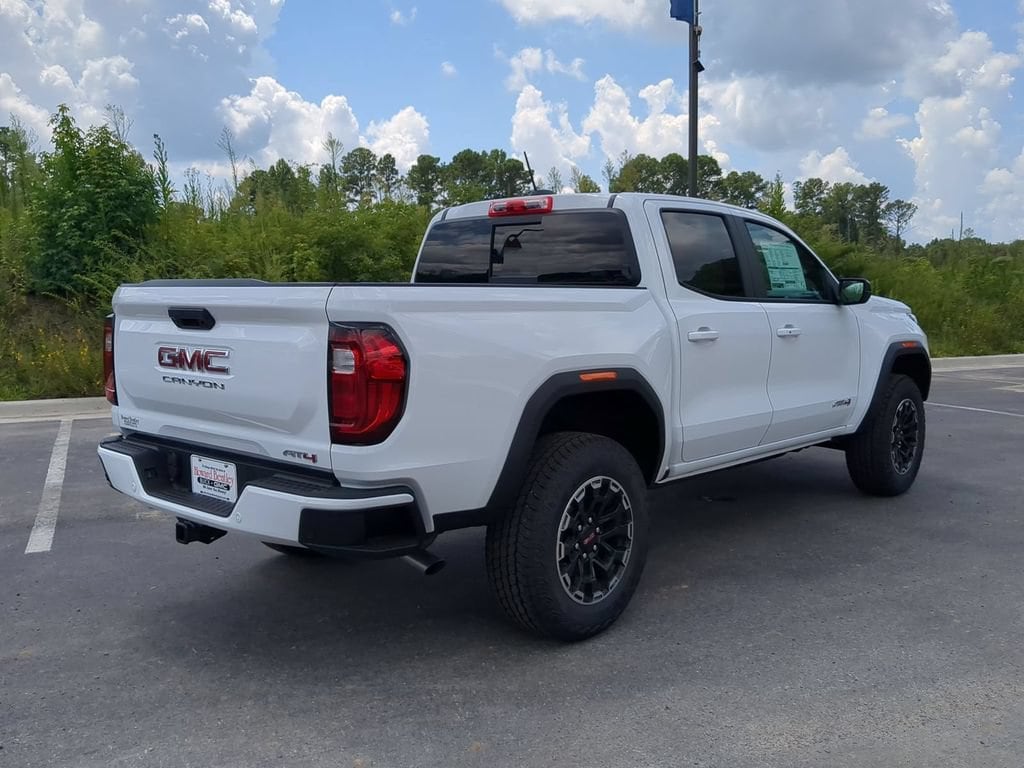 New 2026 GMC Canyon AT4 Truck