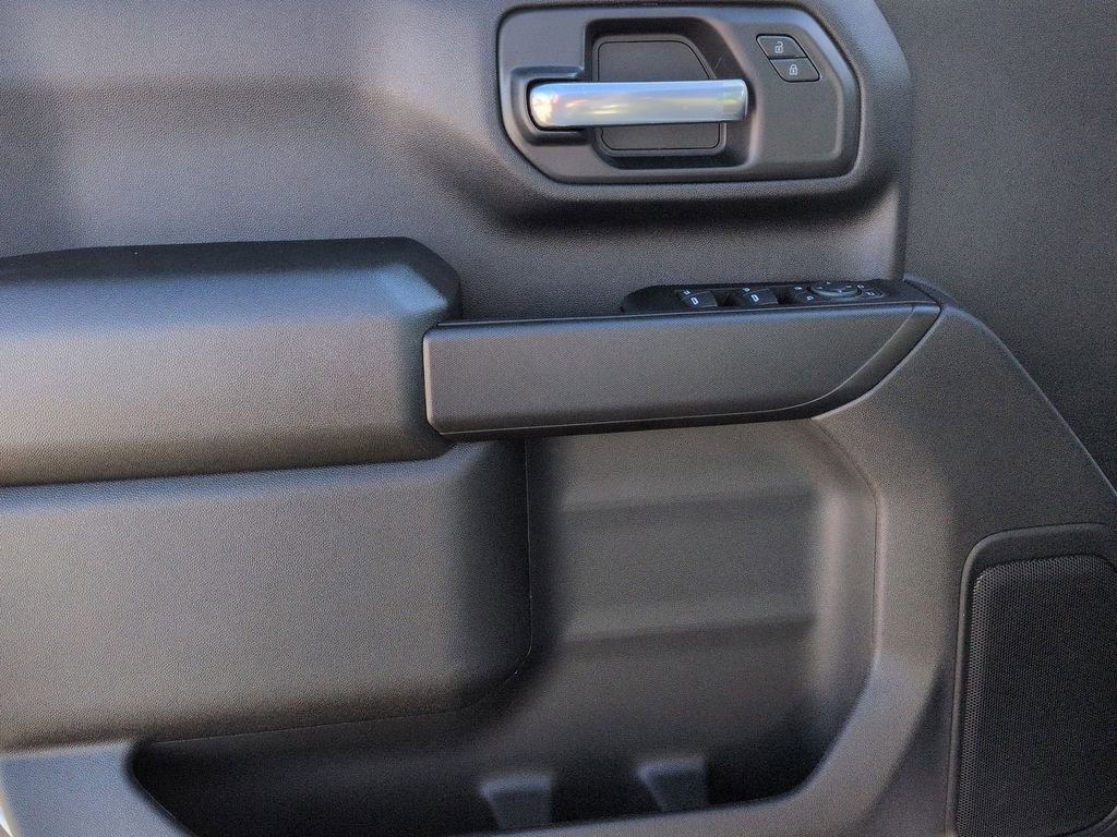 2026 GMC Sierra 3500 Chassis Cab Pro - Photo 19