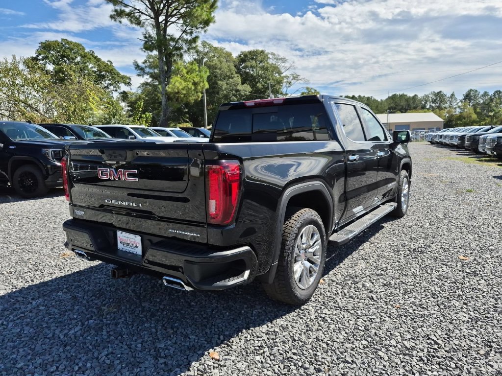 New 2026 GMC Sierra 1500 Denali Truck — photo 3 of 4