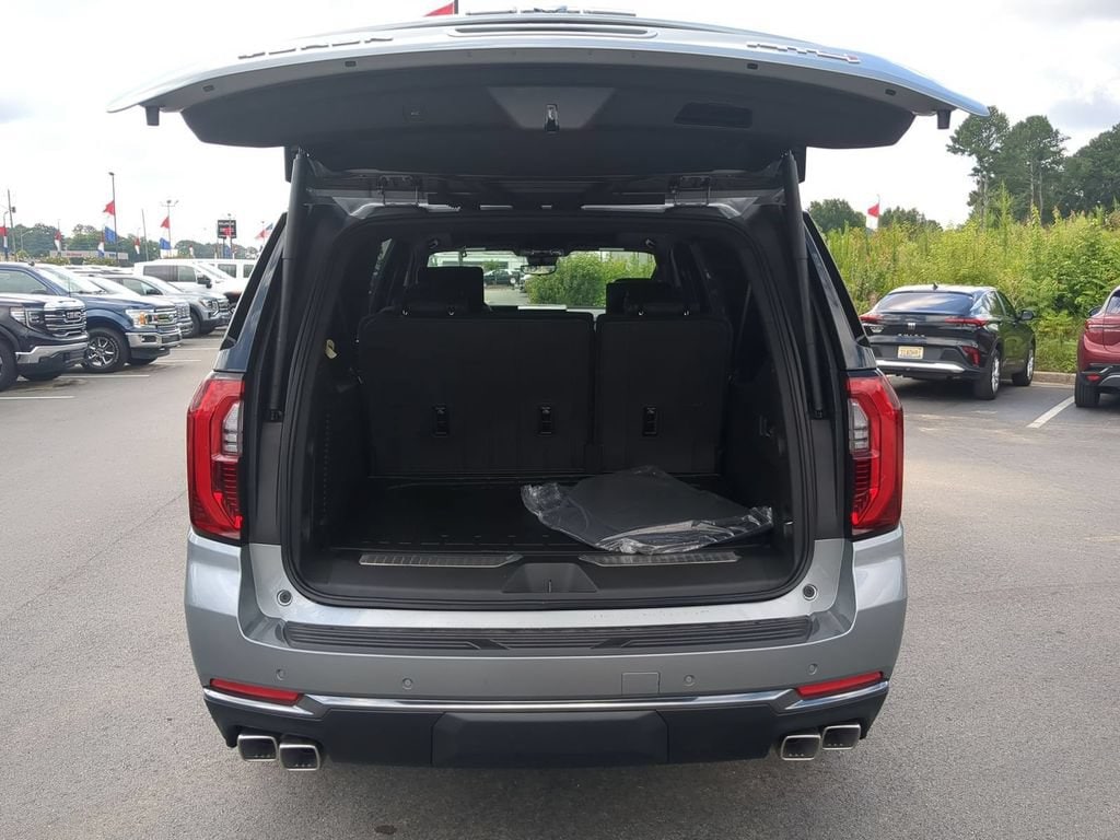 2026 GMC Yukon XL AT4 - Photo 26