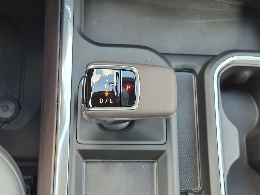 2026 GMC Sierra 1500 SLT - Photo 15