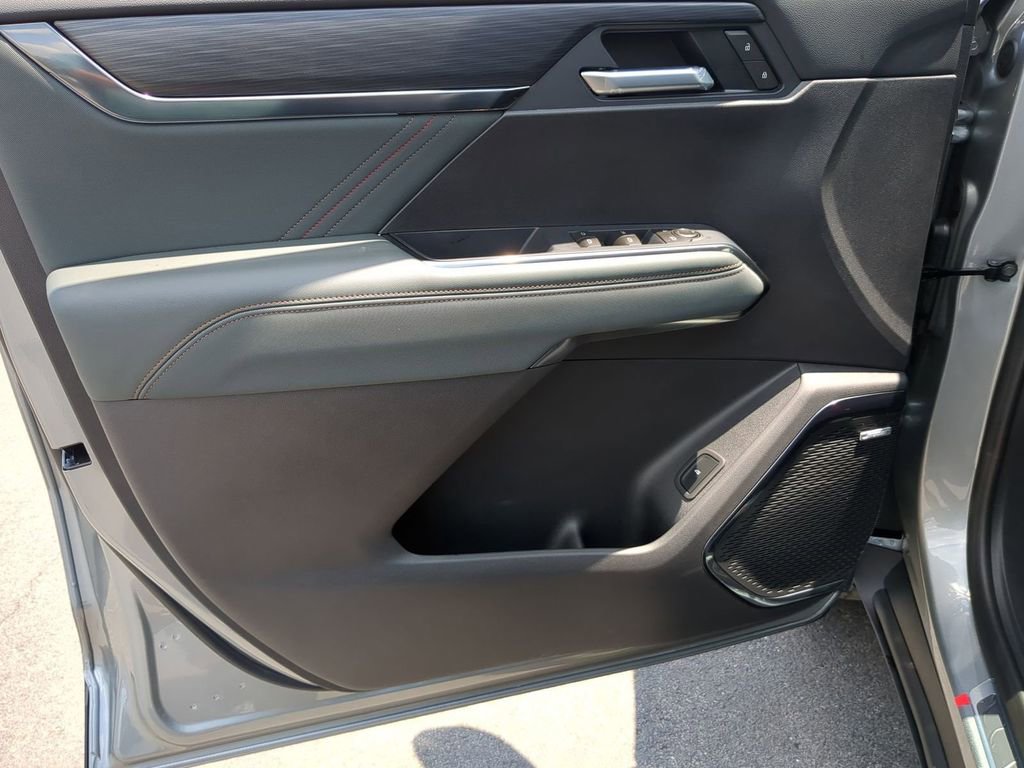 2026 GMC Acadia AT4 - Photo 21