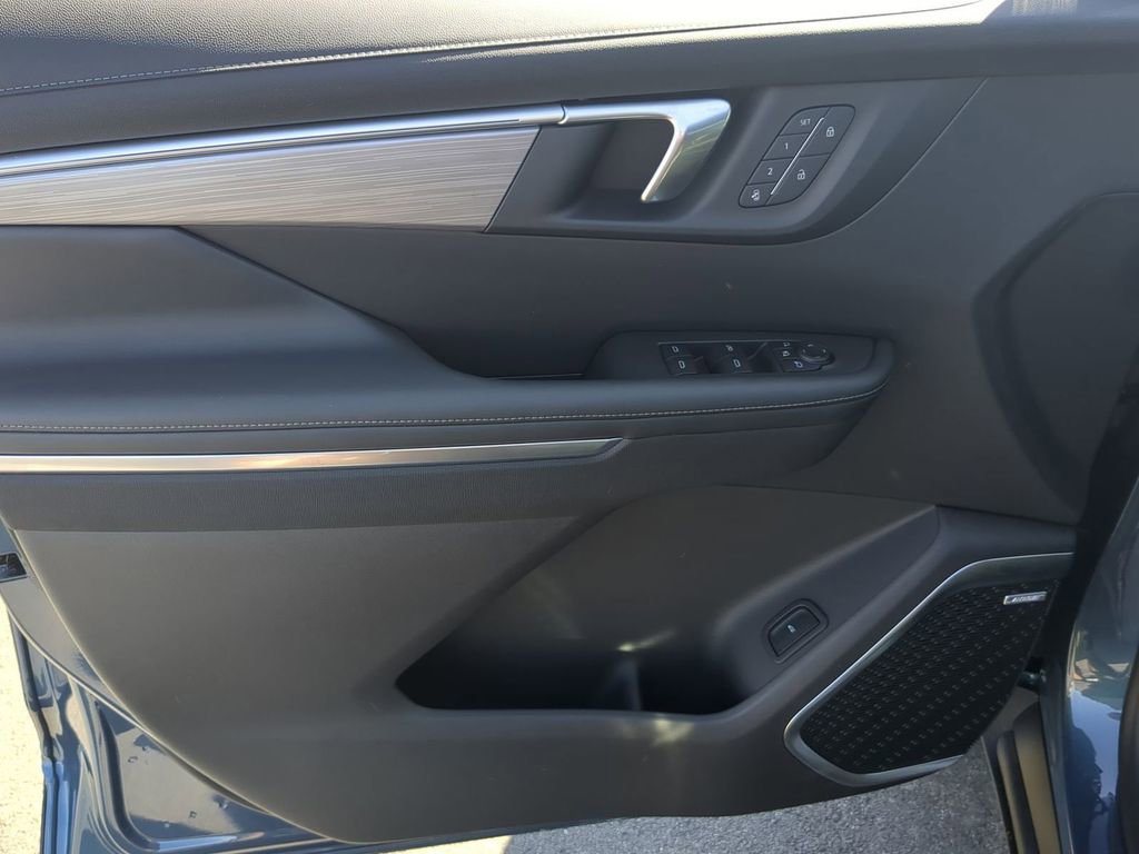 2026 Buick Enclave Preferred - Photo 21