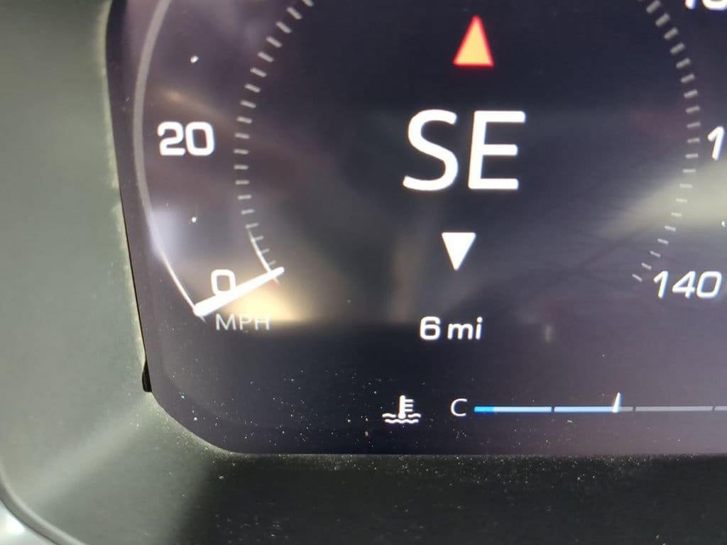 2026 GMC Sierra 1500 SLT - Photo 11