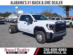 2026 GMC Sierra 3500 HD Chassis Cab Pro Truck