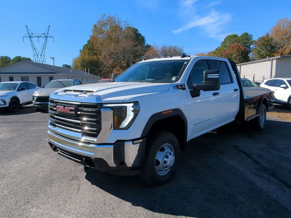 2026 GMC Sierra 3500 Chassis Cab Pro - Photo 7