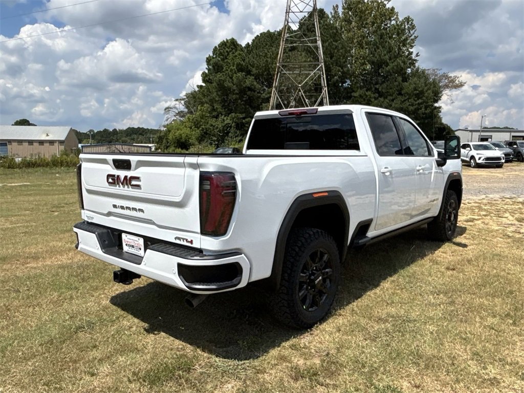 2026 Gmc Sierra 2500 HD AT4 photo 3