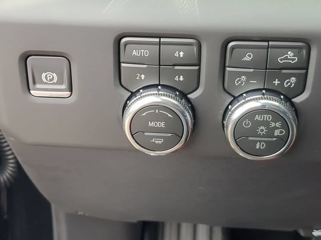2026 GMC Sierra 1500 AT4 - Photo 17