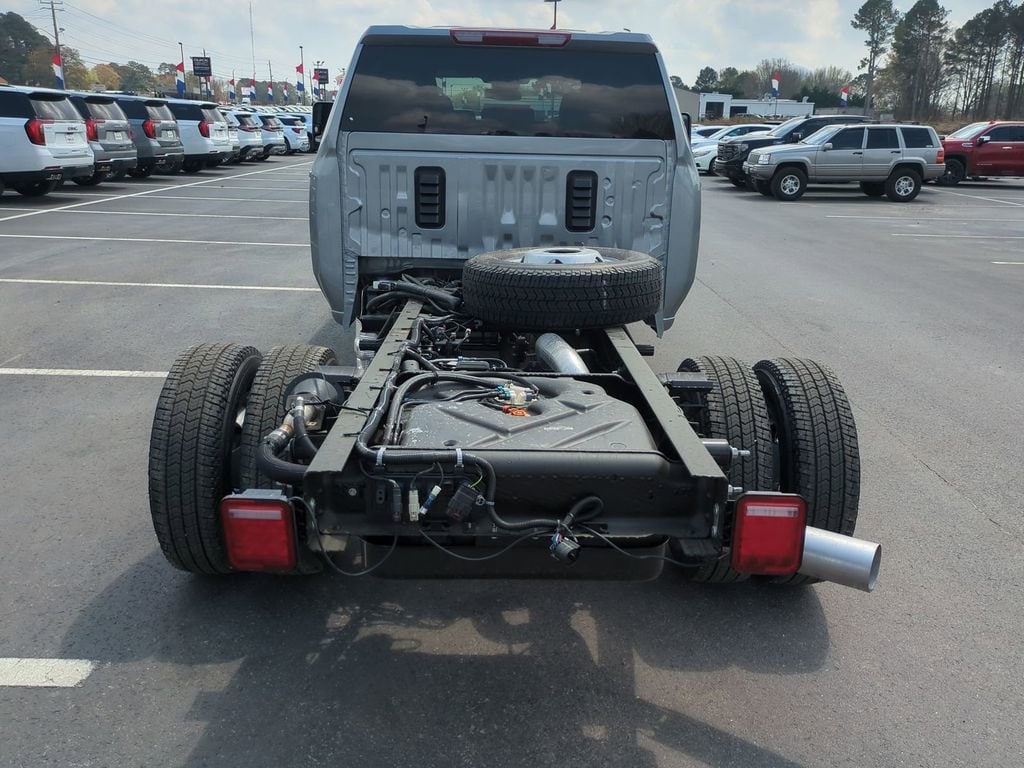 2026 GMC Sierra 3500HD SLE - Photo 23
