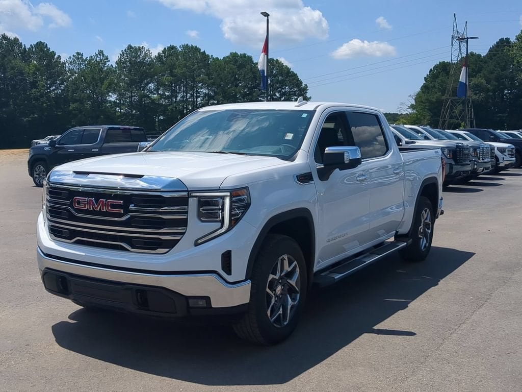 2026 GMC Sierra 1500 SLT - Photo 7