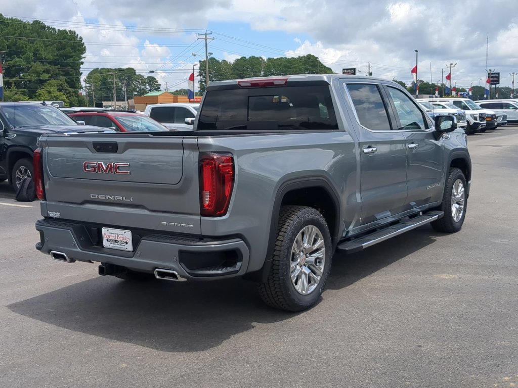 New 2026 GMC Sierra 1500 Denali Truck New 2026 GMC Sierra 1500 Denali Truck — photo 3 of 4
