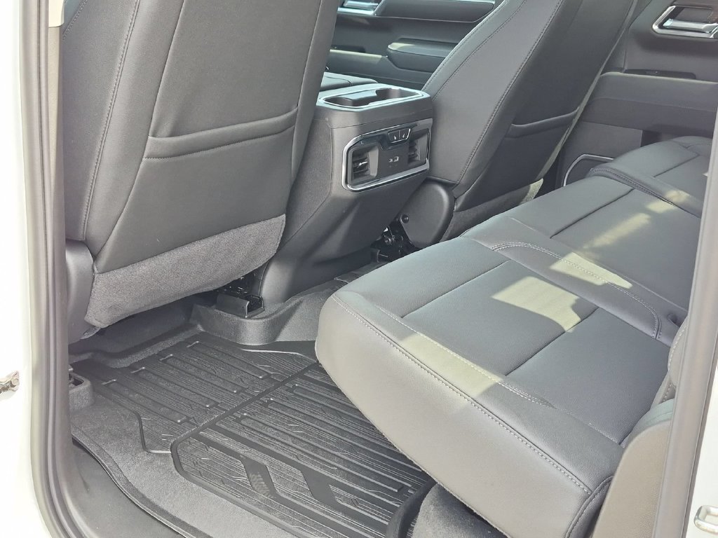 2026 GMC Sierra 1500 SLT - Photo 25