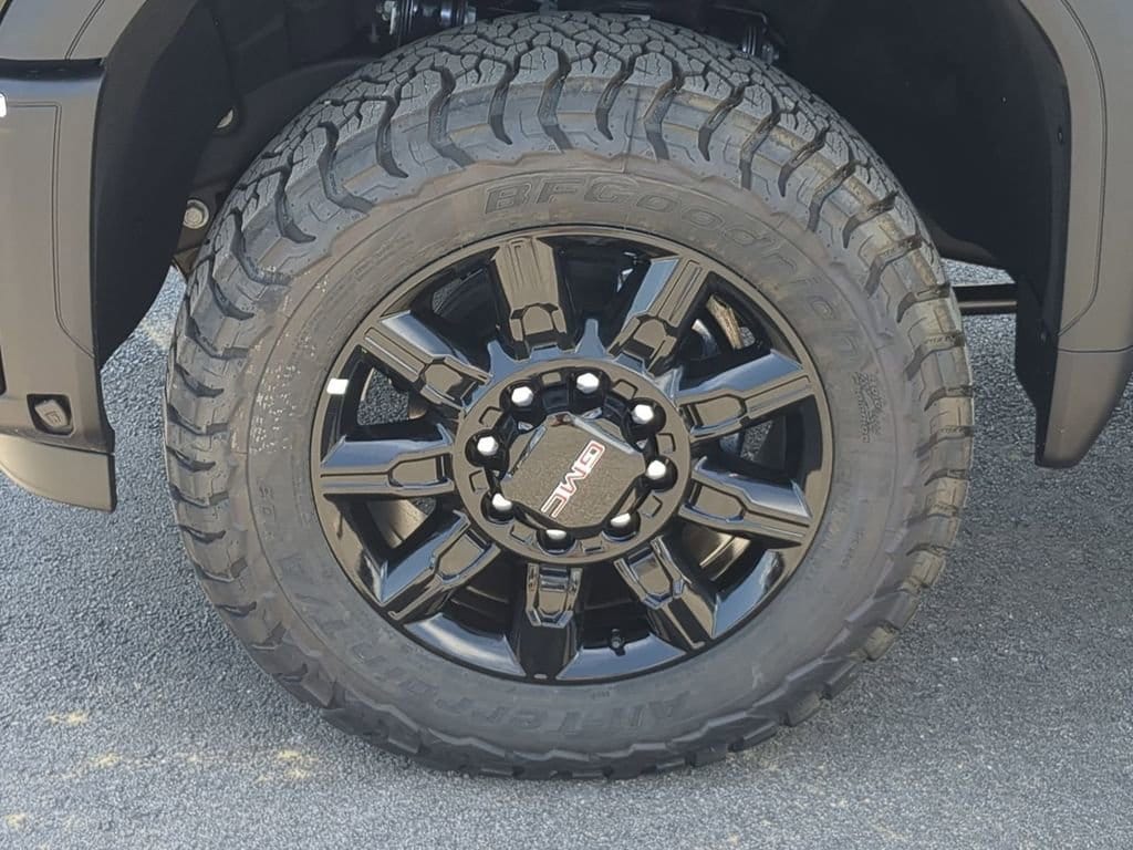2026 GMC Sierra 2500HD AT4 - Photo 33