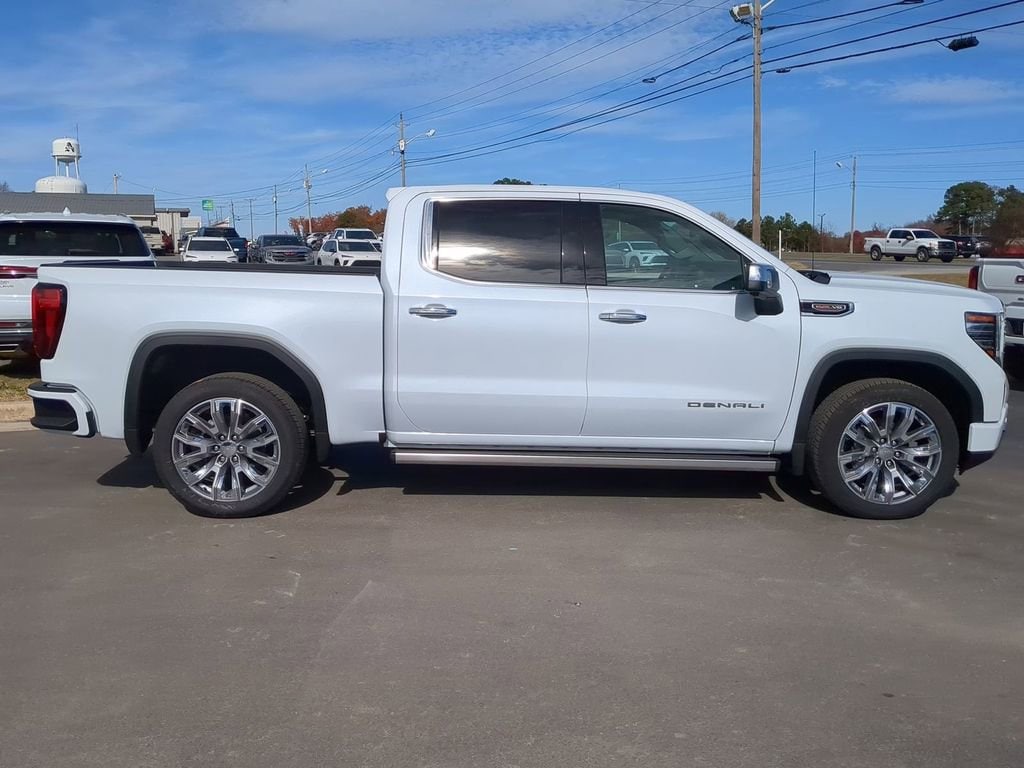 2026 GMC Sierra 1500 Denali - Photo 2