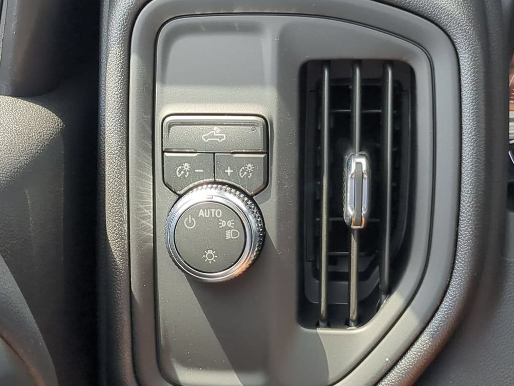 2026 GMC Sierra 1500 Pro - Photo 16