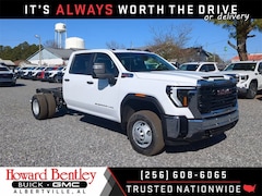 2026 GMC Sierra 3500 HD Chassis Cab Pro Truck
