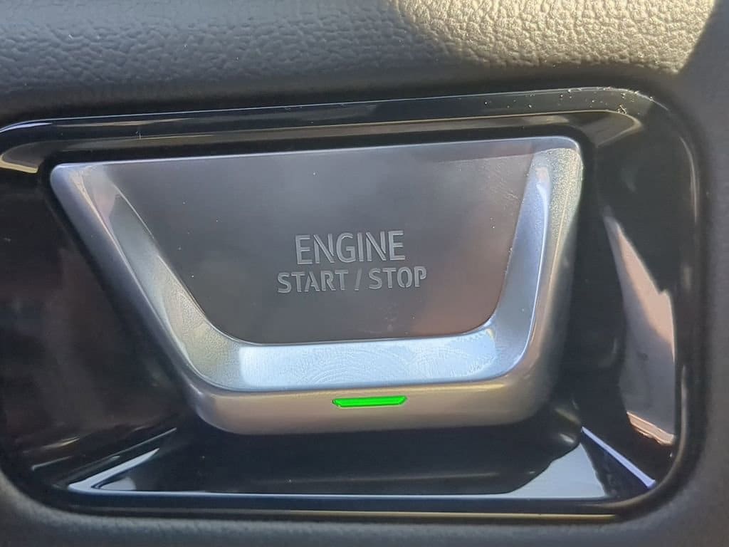 2026 GMC Yukon XL Denali - Photo 16