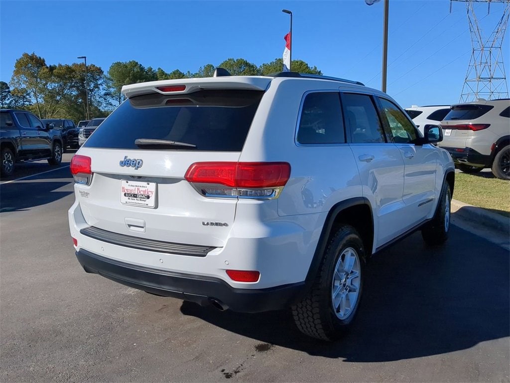 Used 2018 Jeep Grand Cherokee Laredo E 4x2 SUV