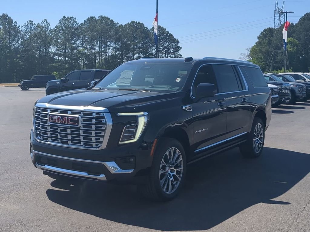 2026 GMC Yukon XL Denali - Photo 7