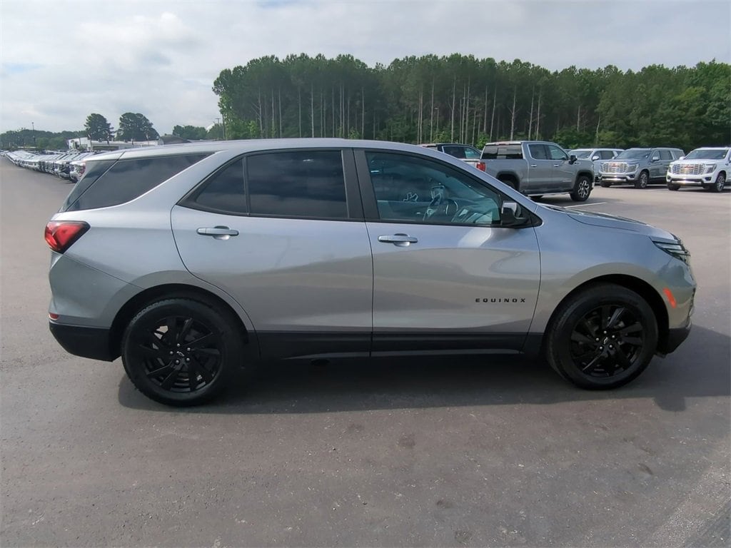 Used 2024 Chevrolet Equinox LS with VIN 3GNAXHEG6RL136595 for sale in Albertville, AL