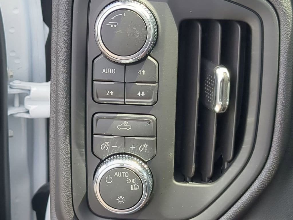 2026 GMC Sierra 1500 Pro - Photo 16
