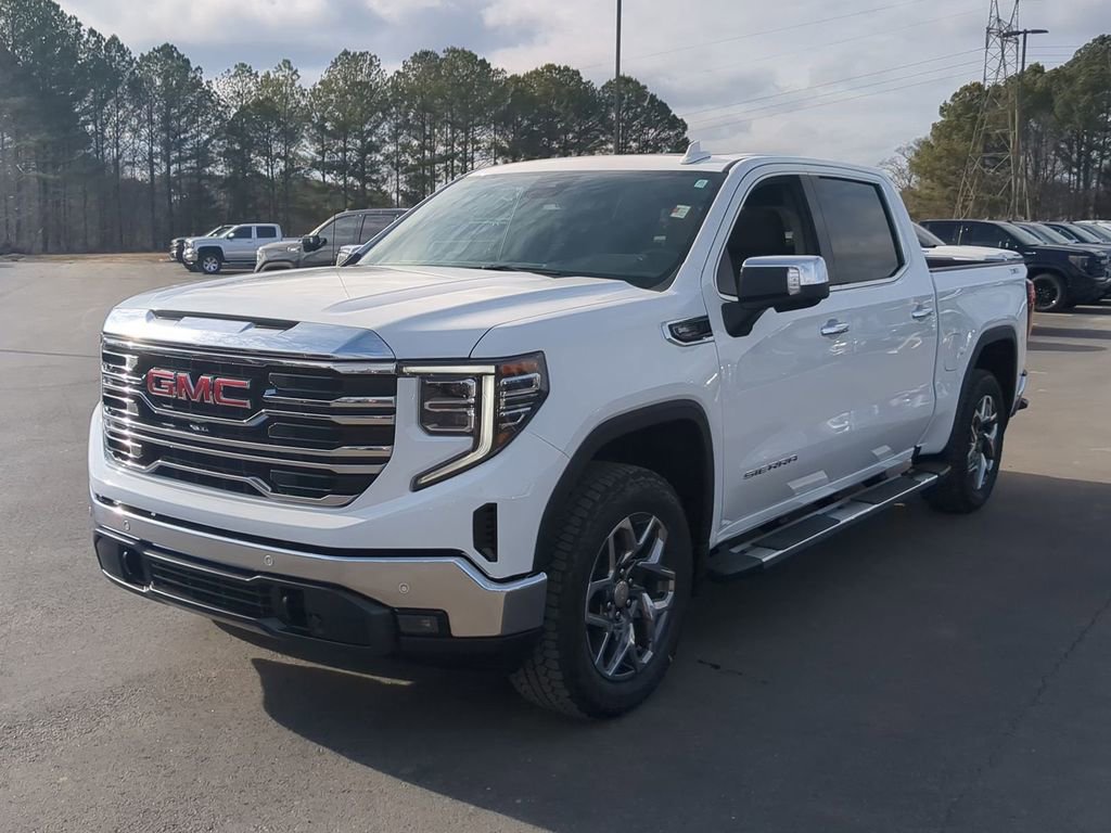 2026 GMC Sierra 1500 SLT - Photo 7
