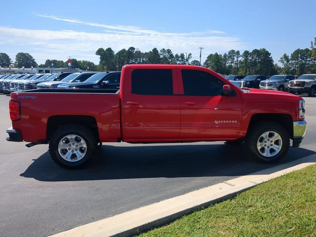 Used 2017 Chevrolet Silverado 1500 LT Truck