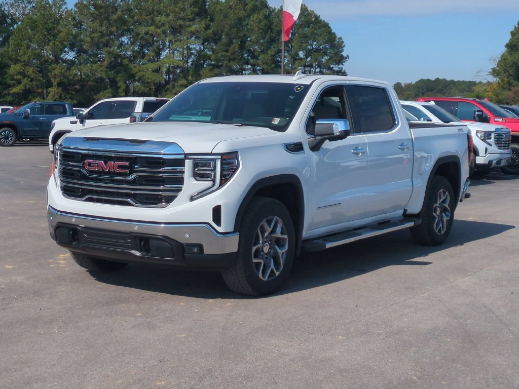2026 GMC Sierra 1500 SLT - Photo 7