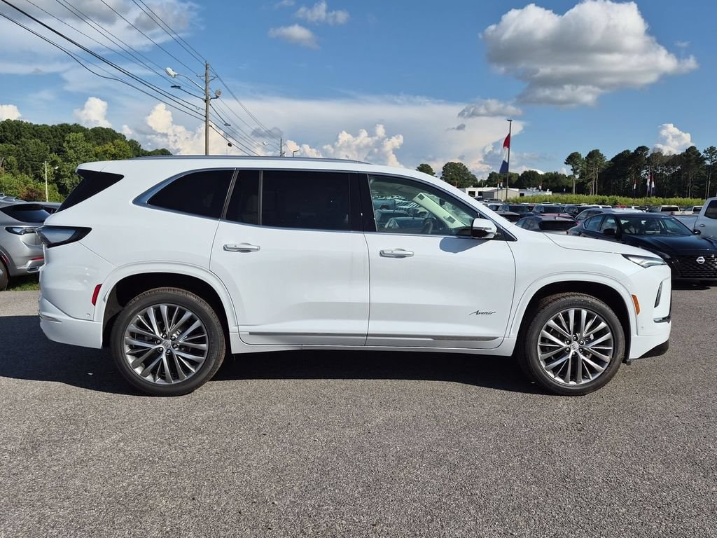 New 2026 Buick Enclave Avenir SUV
