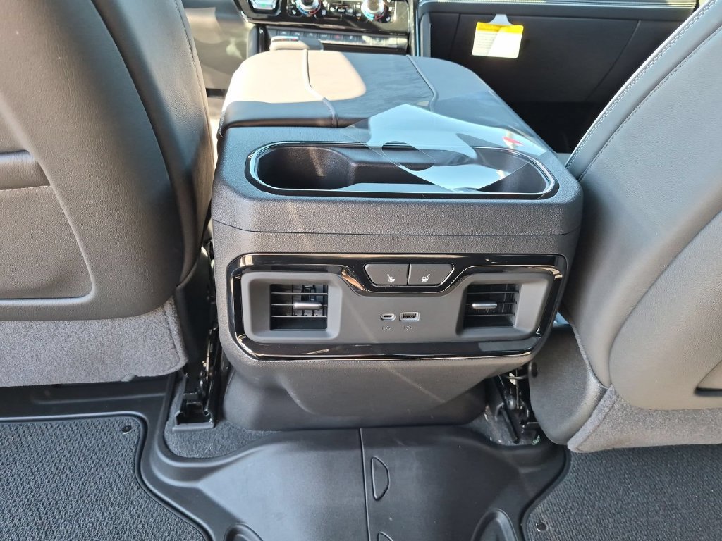 2026 GMC Sierra 1500 AT4X - Photo 21