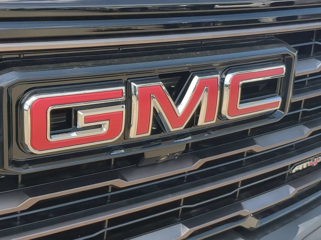 2026 GMC Sierra 1500 AT4X - Photo 31