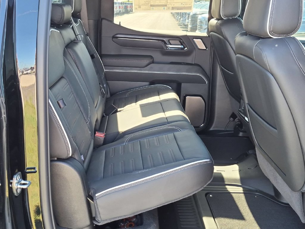 2026 GMC Sierra 1500 AT4X - Photo 26