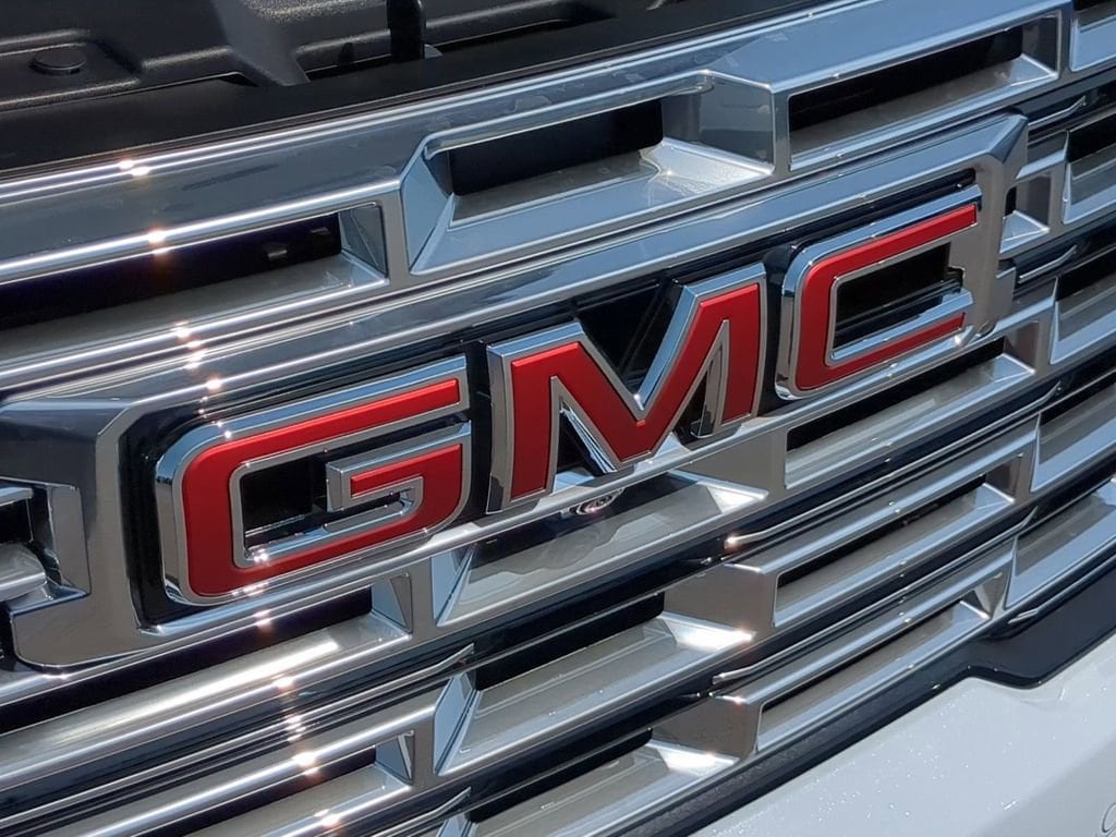 2026 GMC Acadia Denali - Photo 31