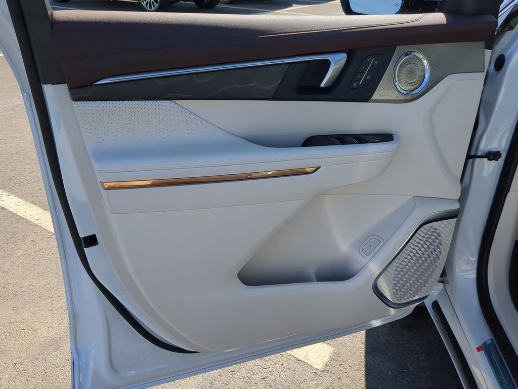 2026 Buick Enclave Avenir - Photo 22
