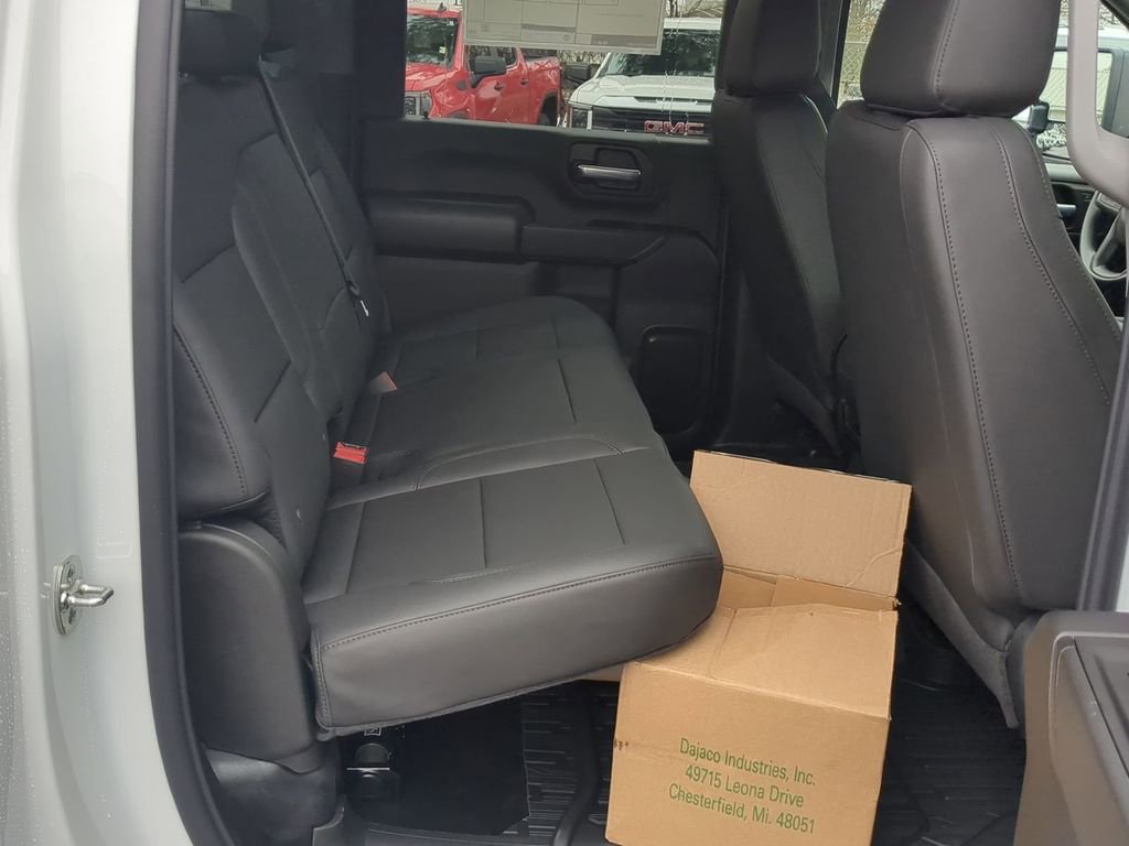 2026 GMC Sierra 3500 Chassis Cab Pro - Photo 24