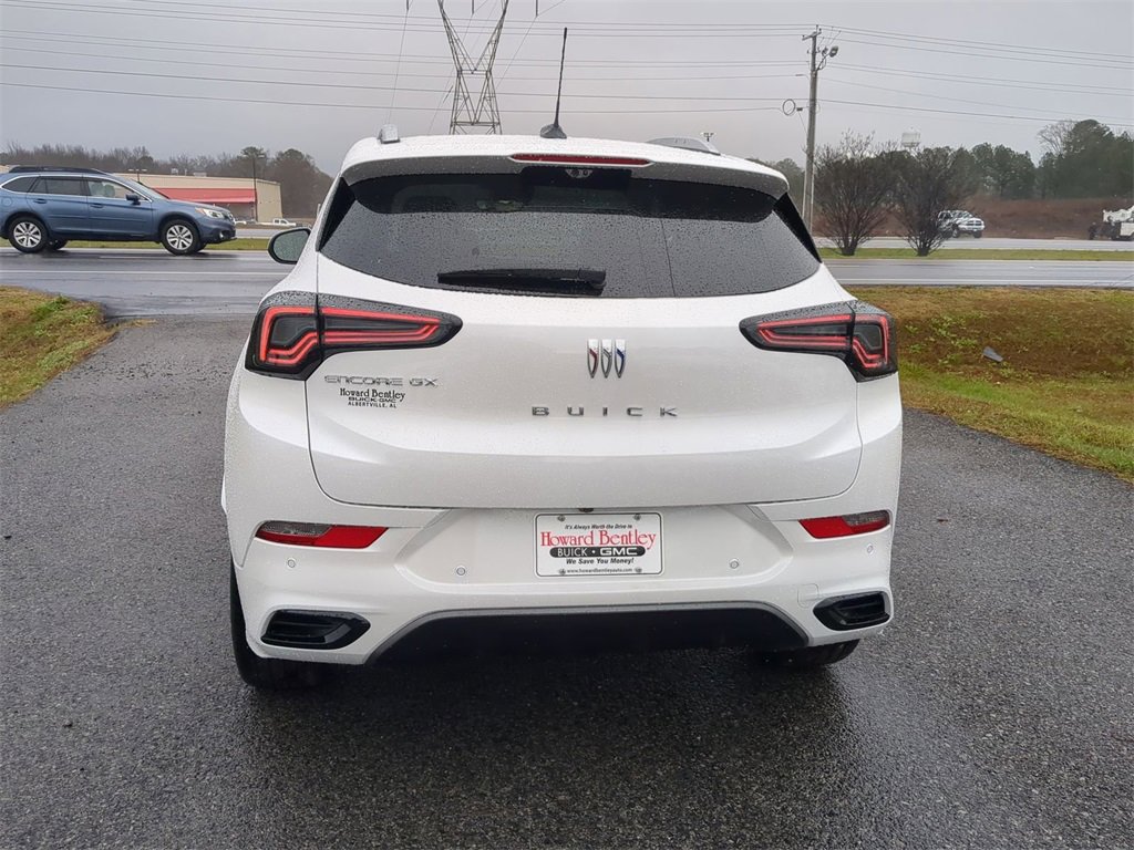 2026 Buick Encore GX Avenir photo 3