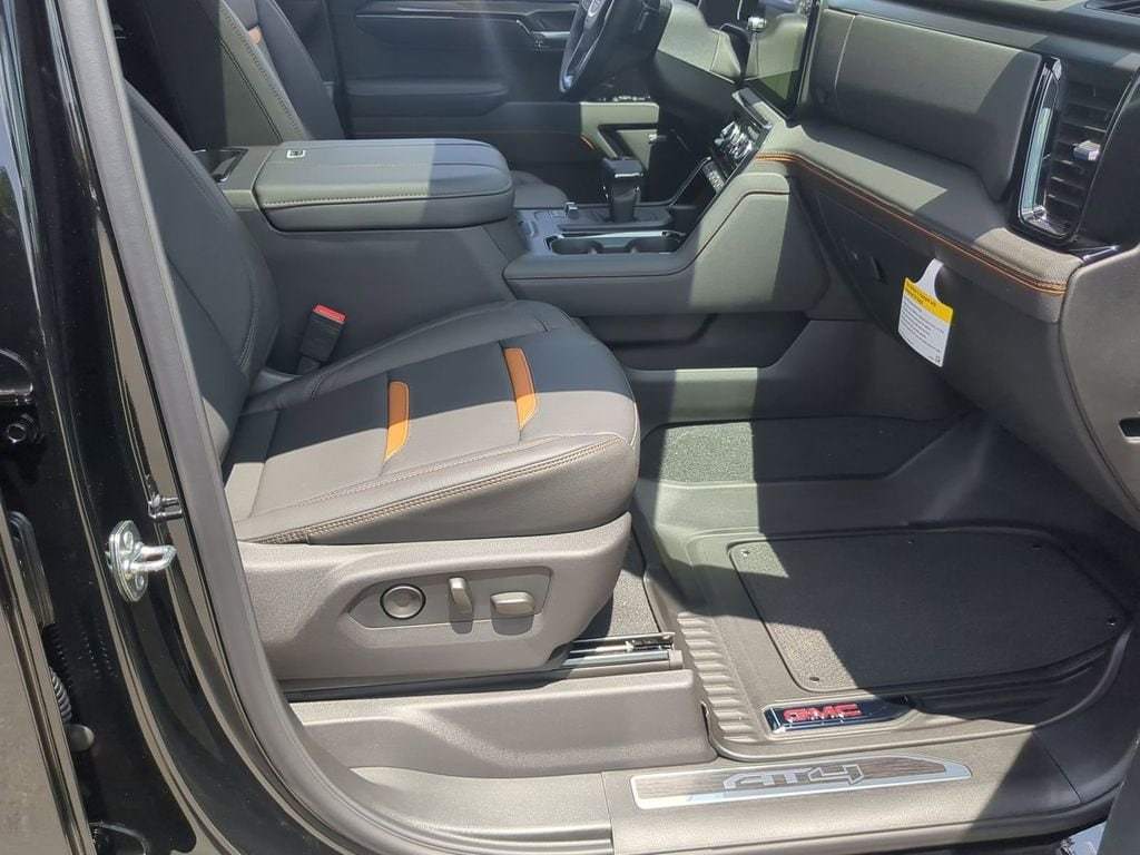 2026 GMC Sierra 1500 AT4 - Photo 28