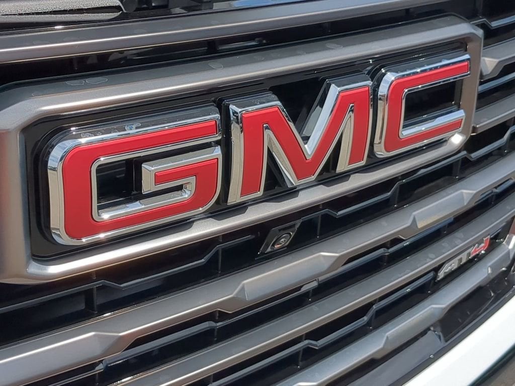 2026 GMC Yukon AT4 Ultimate - Photo 31