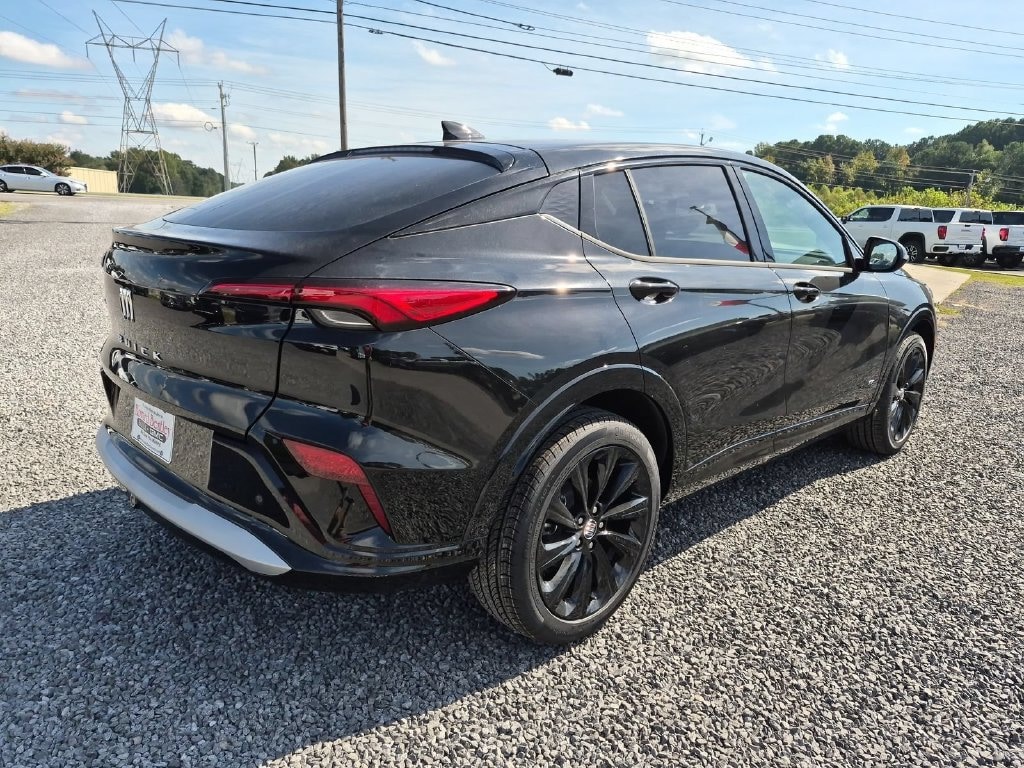 New 2026 Buick Envista Sport Touring SUV — photo 3 of 4