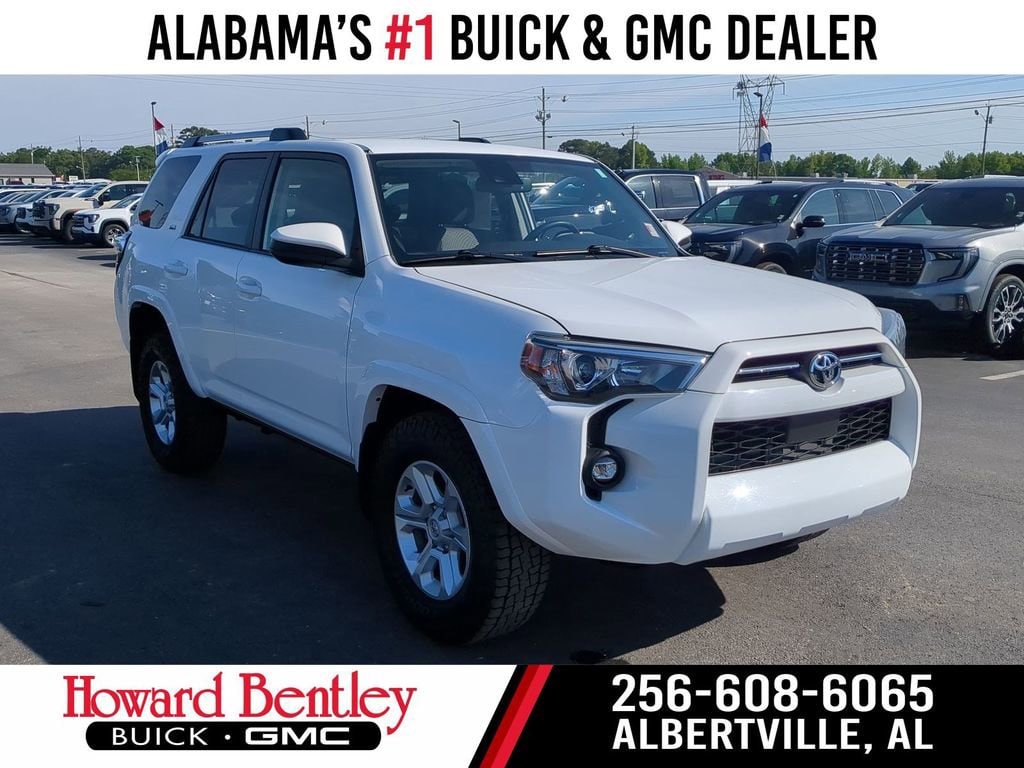 2022 Toyota 4Runner SR5 RWD V6's photo