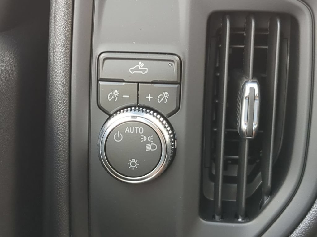 2026 GMC Sierra 1500 Pro - Photo 16