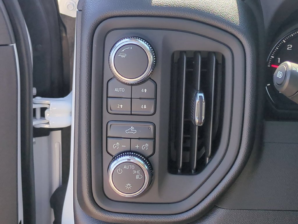 2026 GMC Sierra 1500 Pro - Photo 16