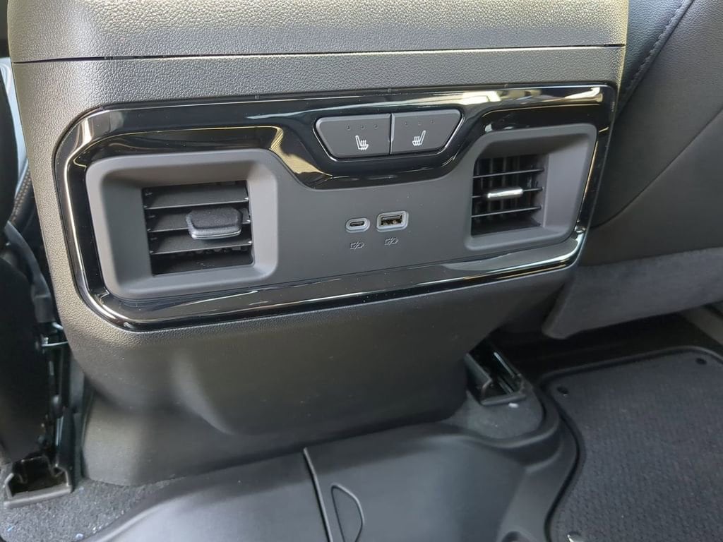 2026 GMC Sierra 2500HD AT4 - Photo 21