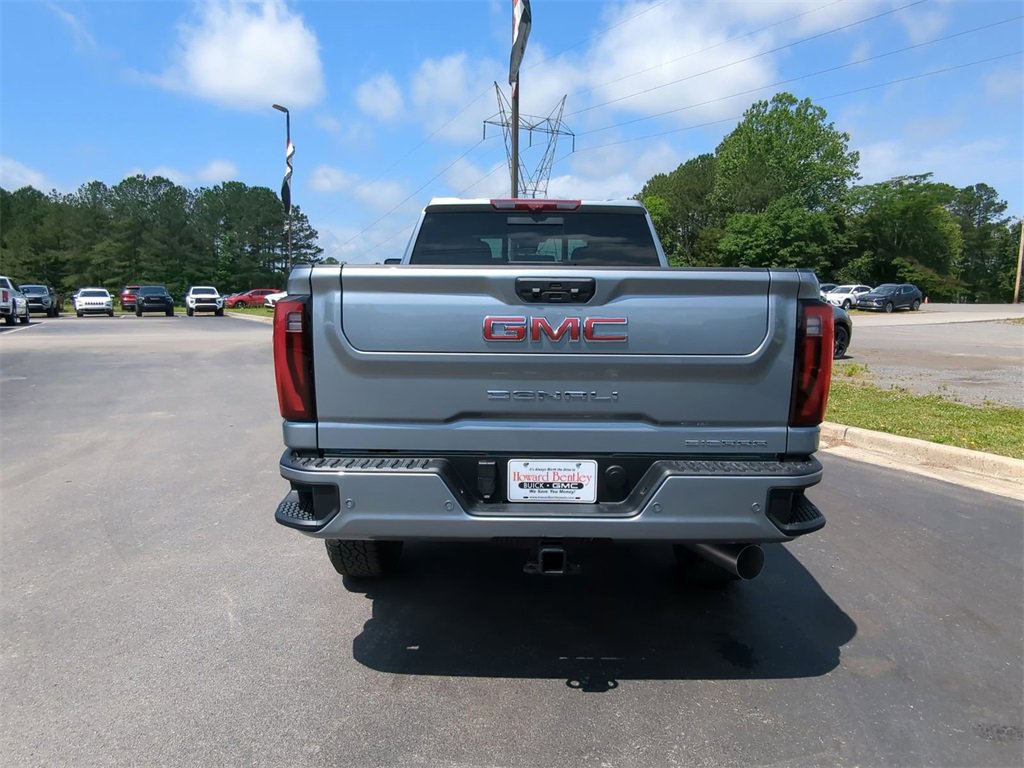 2025 Gmc Sierra 2500 HD Denali photo 4
