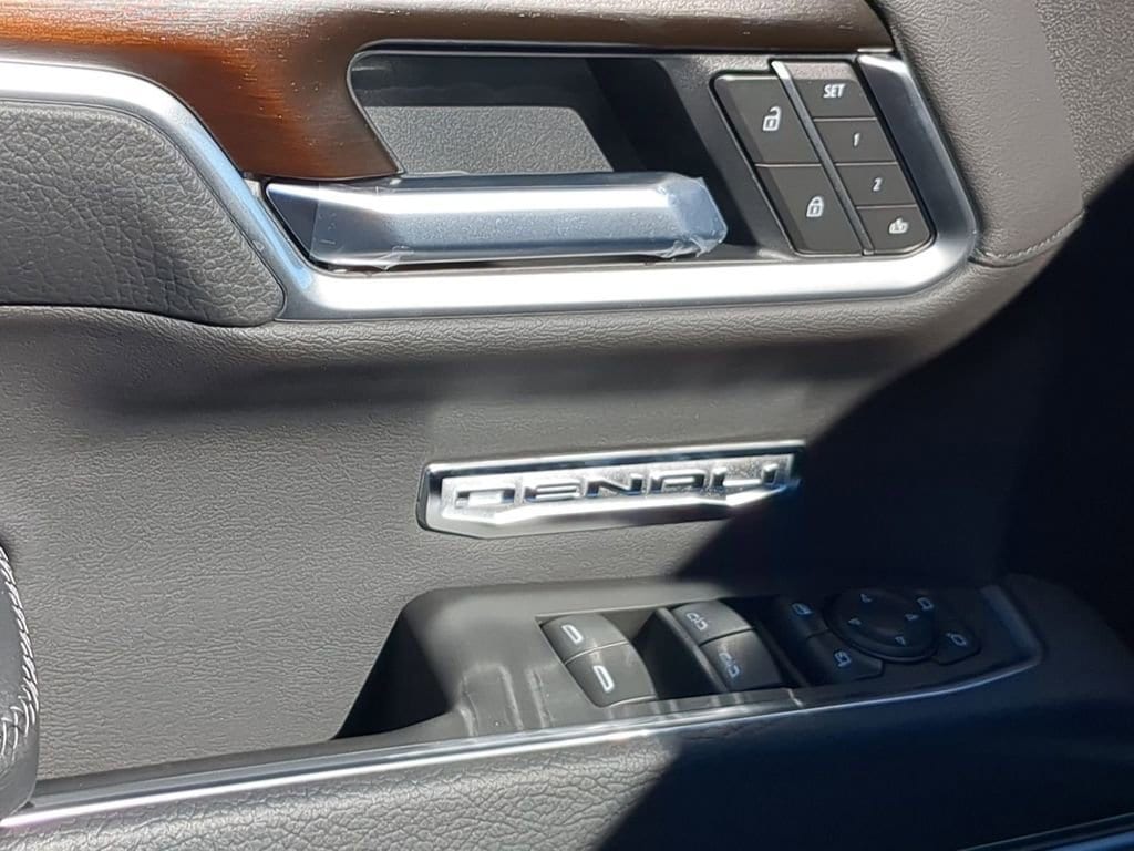 2026 GMC Sierra 1500 Denali - Photo 23