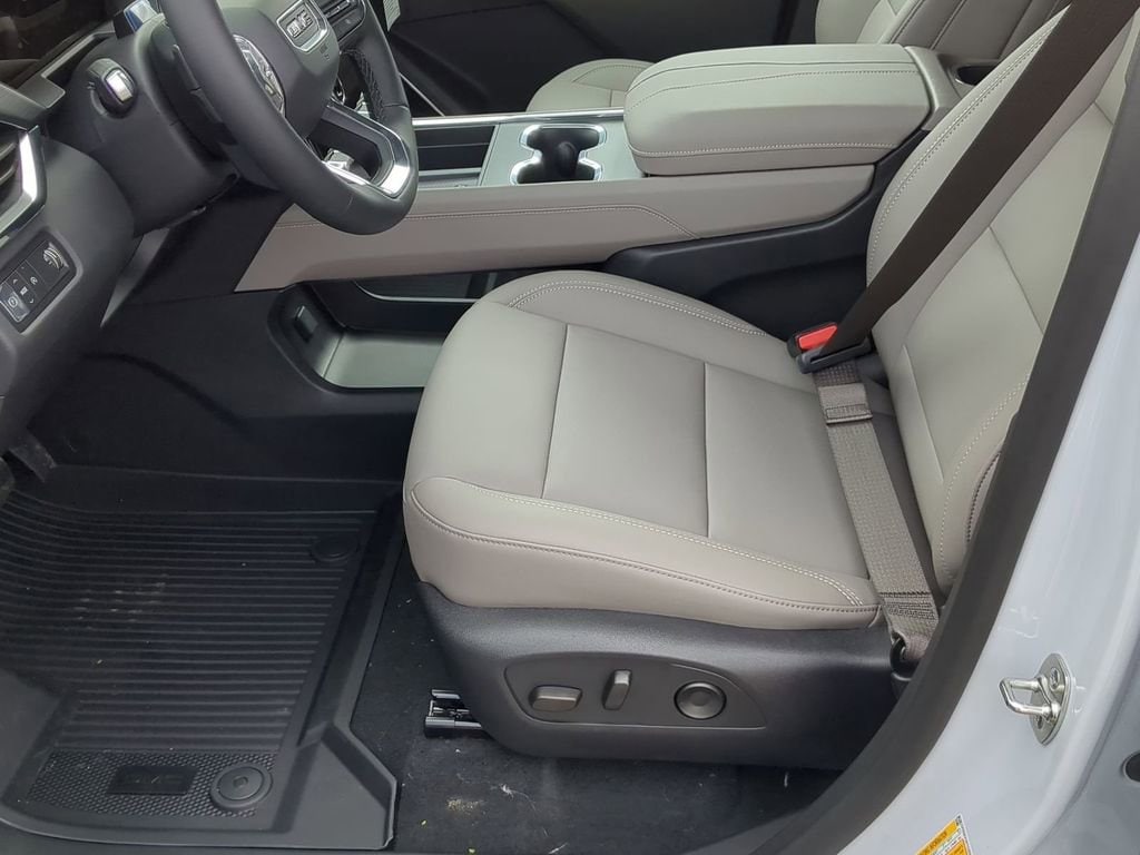 2026 GMC Acadia Elevation - Photo 18