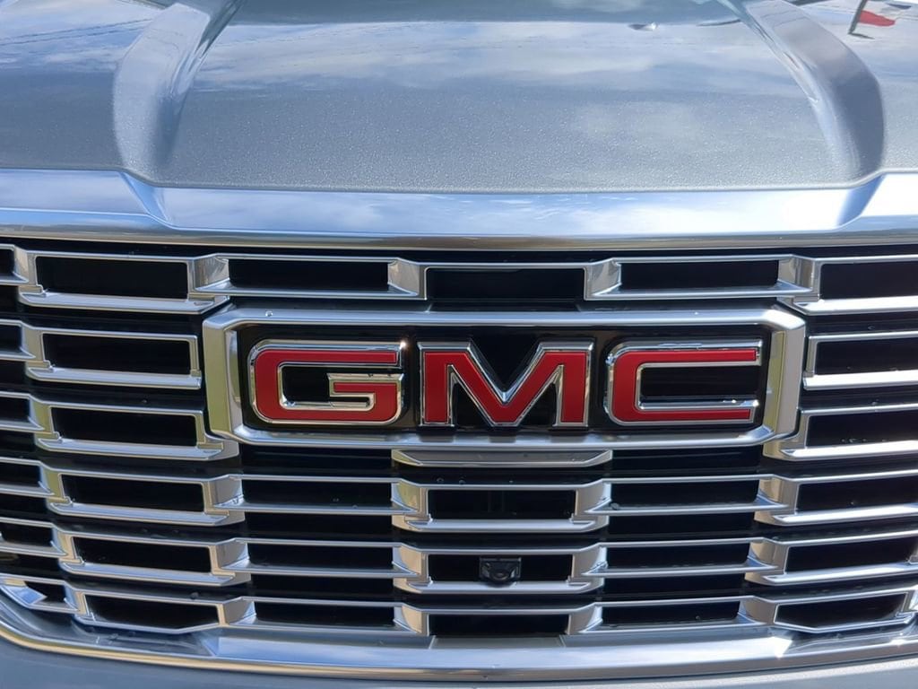 2026 GMC Yukon XL Denali - Photo 31