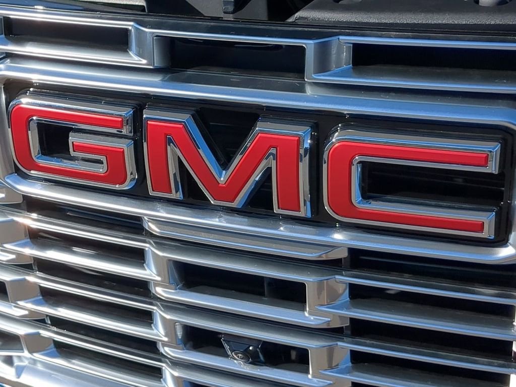 2026 GMC Yukon XL Denali - Photo 31
