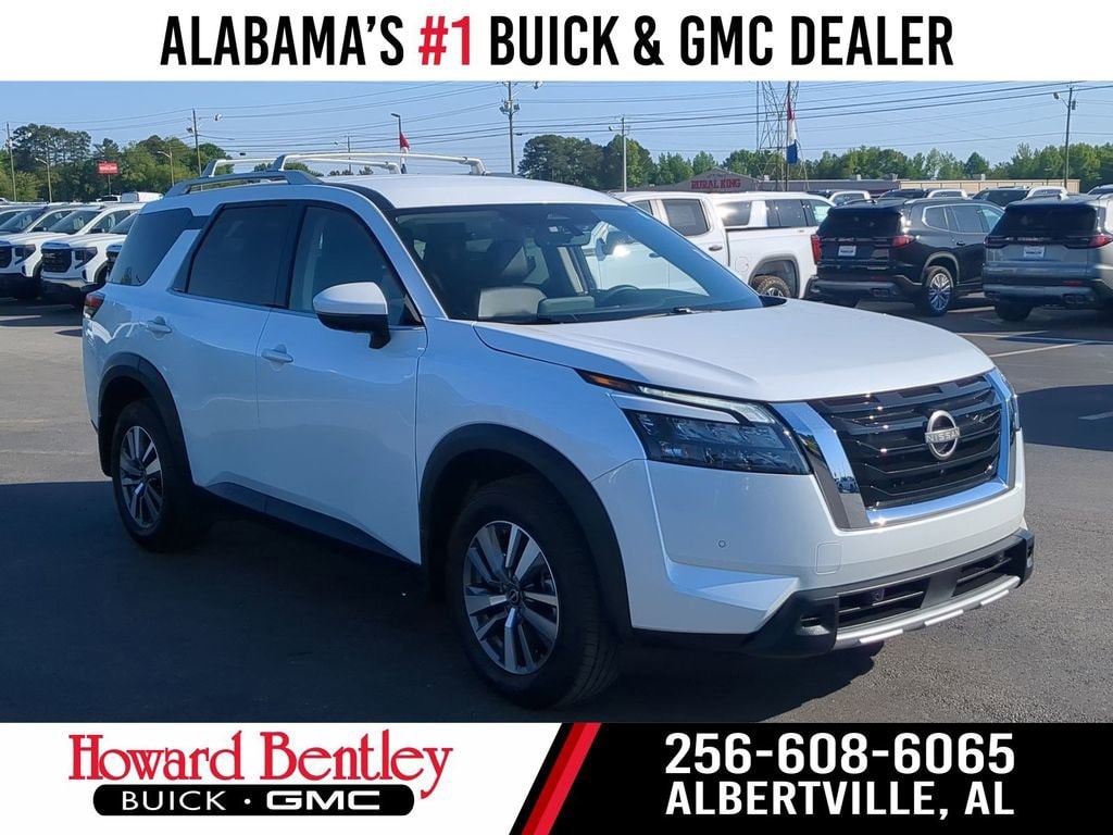 2025 Nissan Pathfinder SL 4WD's photo